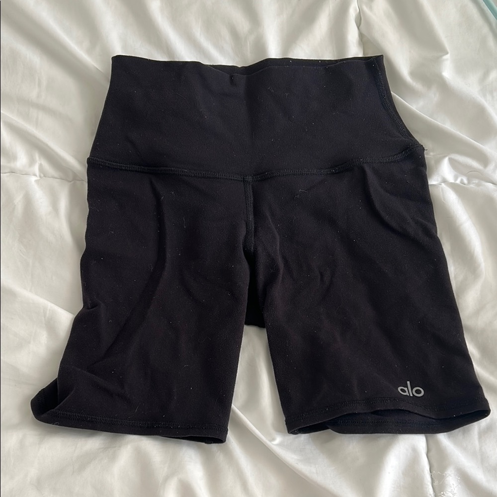 ALO Yoga Women's Classic Black Bike Shorts